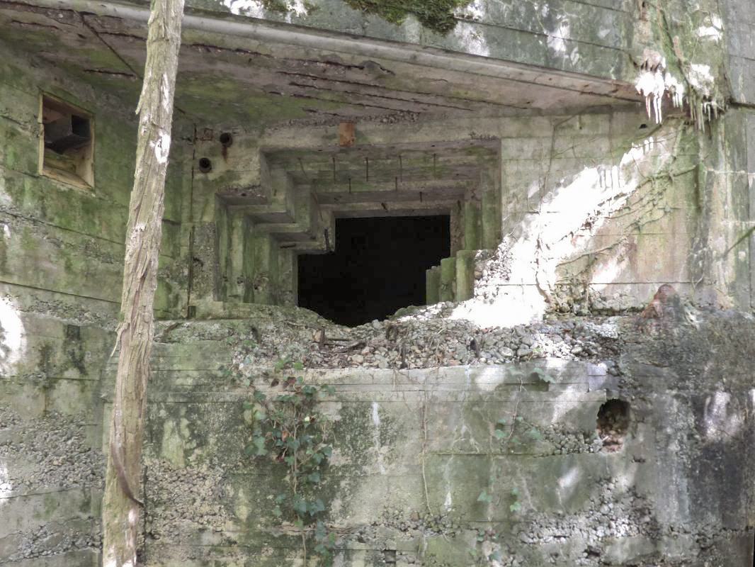 Ligne Maginot - CEZF-33  - LE DEFFOY - (Casemate d'infanterie - double) - 