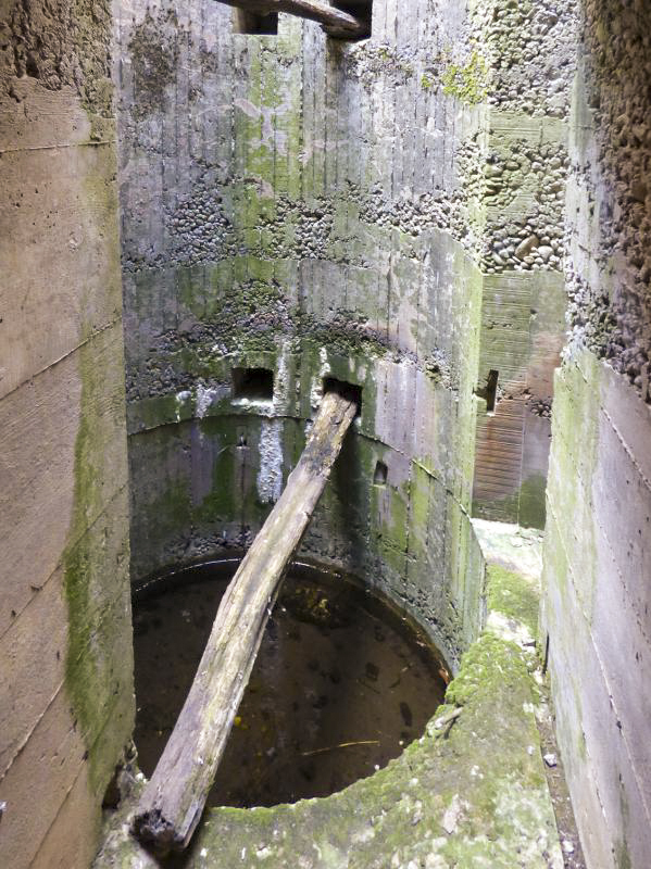 Ligne Maginot - CEZF-34  - LES TOURNILLONS - (Casemate d'infanterie - double) - 