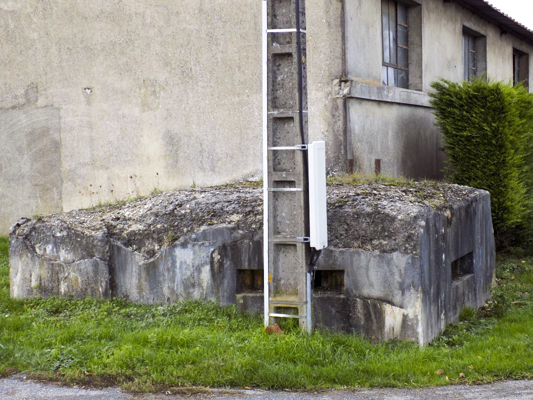 Ligne Maginot - R6 - AILLICOURT - (Blockhaus pour arme infanterie) - 