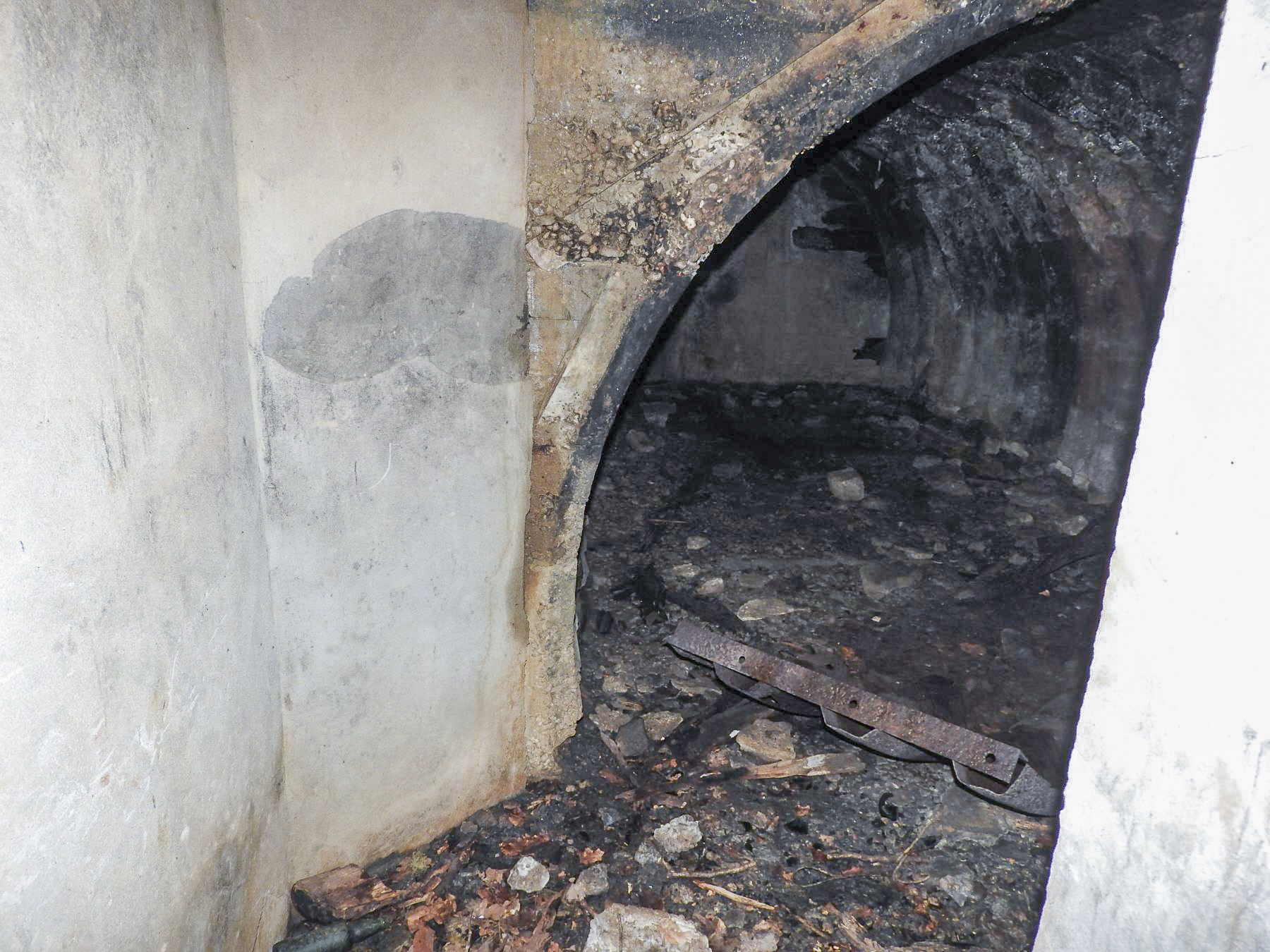 Ligne Maginot - BEWINKEL (I/174° RMIF) - (PC de Quartier) - Dans le couloir de l'entrée.