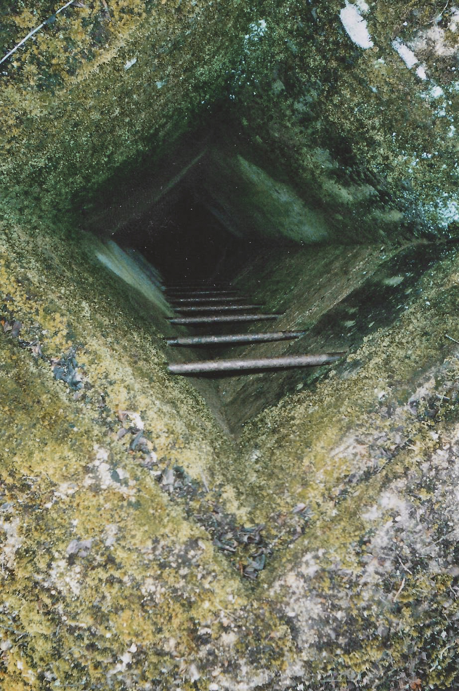 Ligne Maginot - HETTANGE GRANDE - X8 (QUARTIER ROUSSY - III/168°RIF) - (Abri) - 