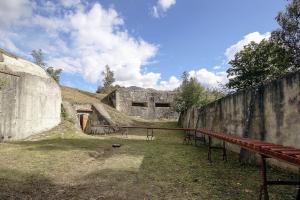 Ligne Maginot - VULMIS OU VULMIX - (Position d'artillerie préparée) - Cour de la casemate 3 et 4