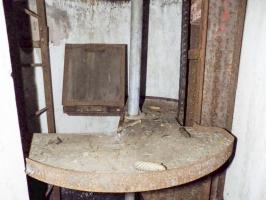Ligne Maginot - BIESENBERG 1 - (Blockhaus pour arme infanterie) - Plancher de la cloche