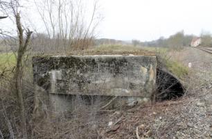 Ligne Maginot - HERBITZHEIM  3 - (Blockhaus pour arme infanterie) - Créneau Ouest
