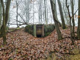Ligne Maginot - 21M - (Chambre de coupure) - Vue d'ensemble de la chambre de coupure, construite à flanc de colline.
