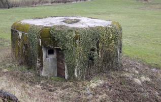 Ligne Maginot - SARRALBE BARRAGE SUD - (Blockhaus pour arme infanterie) - 