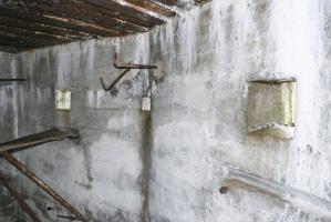 Ligne Maginot - Blockhaus SCHWANDELWALD 5 - Chambre de tir.
2 créneaux FM