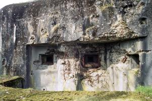 Ligne Maginot - ACHEN NORD EST - (Casemate d'infanterie - double) - Les créneaux Est