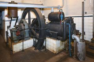 Ligne Maginot - GUENTRANGE (FESTE DE) - (Ouvrage d'artillerie) - L'usine électrique
Moteurs diesel DEUTZ