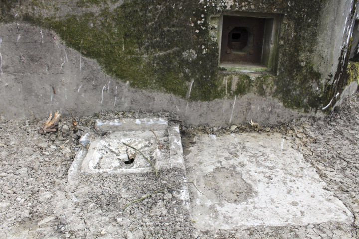 Ligne Maginot - BARRAGE 4 - (Blockhaus pour arme infanterie) - Toilettes