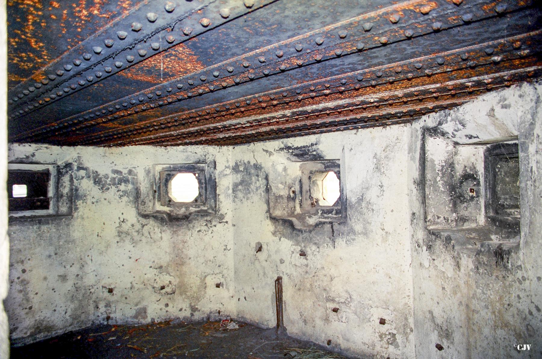 Ligne Maginot - R2B - (Blockhaus pour arme infanterie) -  - Lia VERMEULEN