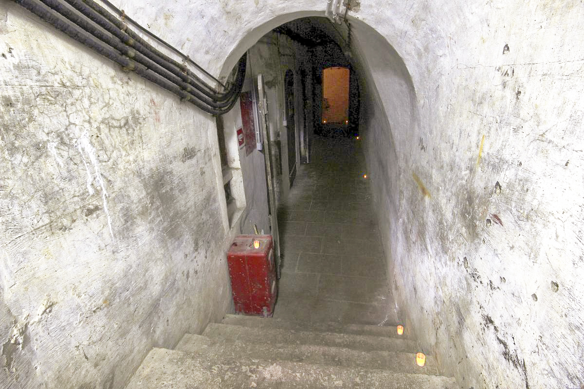 Ligne Maginot - VULMIS OU VULMIX - (Position d'artillerie préparée) - Couloir du magasin