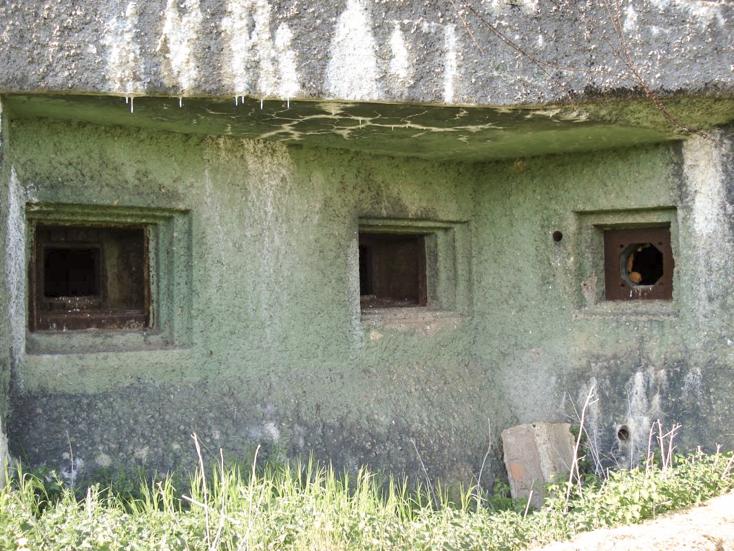 Ligne Maginot - SAINT ANTOINE - (Casemate d'infanterie - double) -  - R Tucker