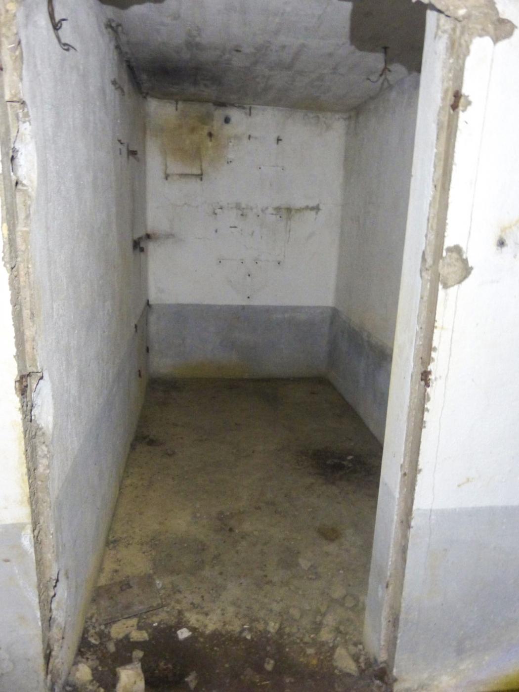 Ligne Maginot - GUERLETTE - (Casemate d'infanterie - double) - Chambre du lieutenant Mabille du Chesnes