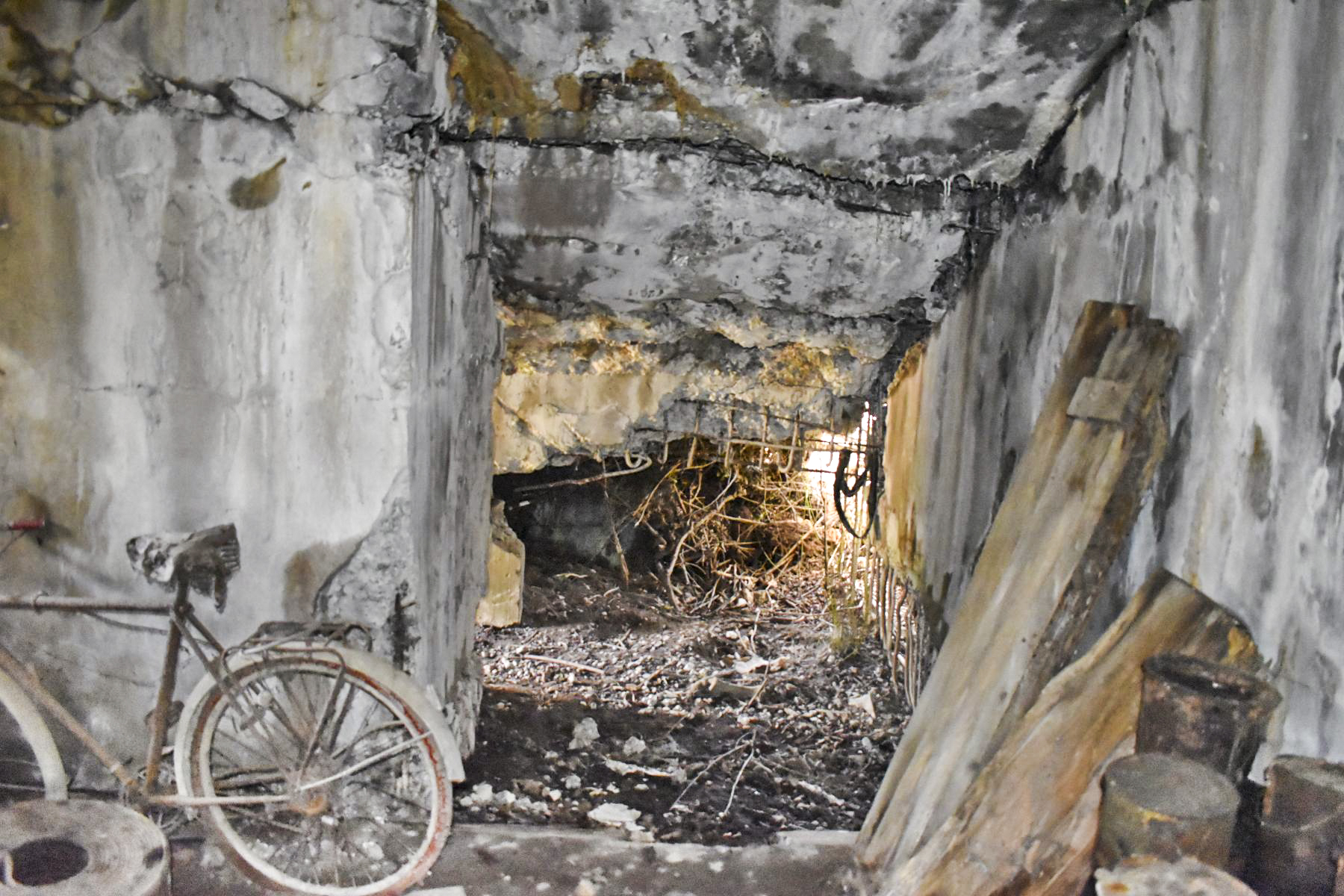 Ligne Maginot - LES OCTROIS OUEST - (Blockhaus pour canon) - L'entrée du matériel et munitions