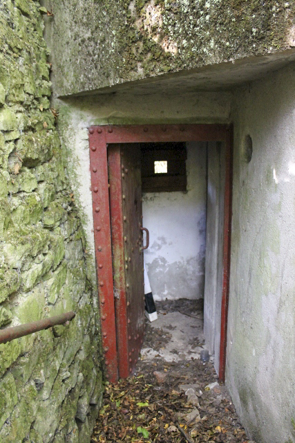 Ligne Maginot - SCHLOSSWALD 2 - (Blockhaus pour arme infanterie) - L’entrée