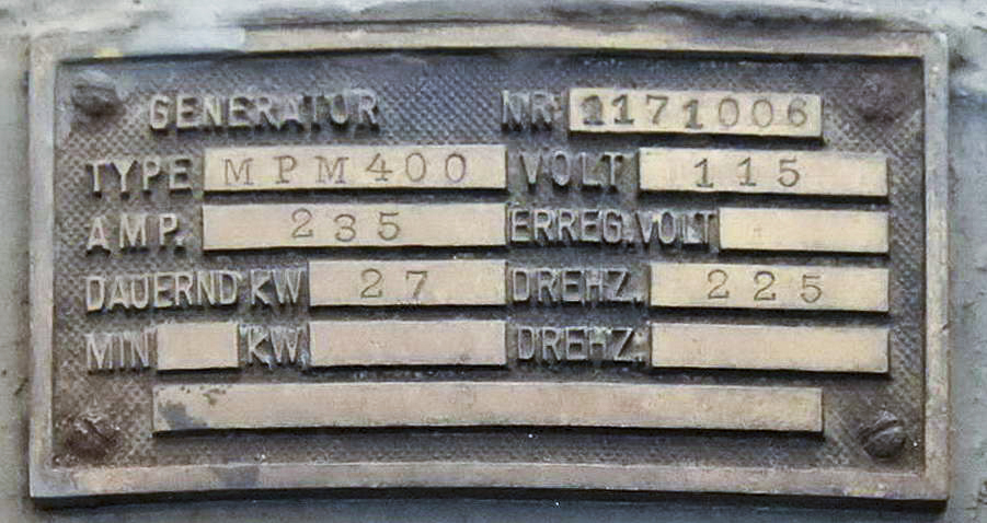 Ligne Maginot - GUENTRANGE (FESTE DE) - (Ouvrage d'artillerie) - Plaque constructeur de la génératrice AEG
