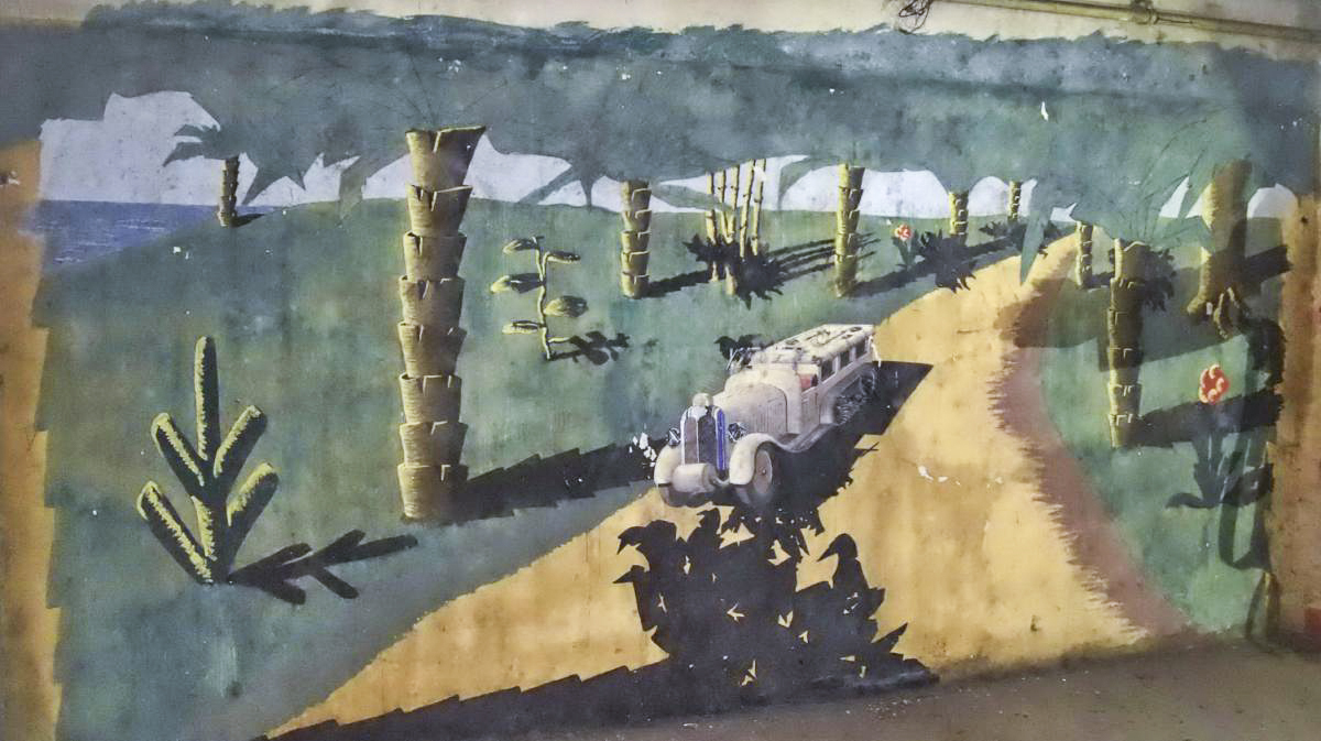 Ligne Maginot - GUENTRANGE (FESTE DE) - (Ouvrage d'artillerie) - Caserne Sud
Fresque de 'H.Bouillot (?)  1-1940'