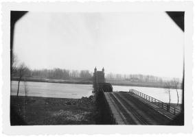 Ligne Maginot - ROPPENHEIM PONT-RAIL 2 - (Blockhaus de type indéterminé) - Les blockhaus du pont rail coté français
Les destructions ont été opérées