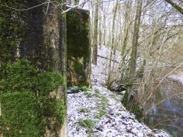 Ligne Maginot - LE GLACIS BAS - (Blockhaus pour canon) - Le blockhaus se trouve juste en bordure de l'Oise.