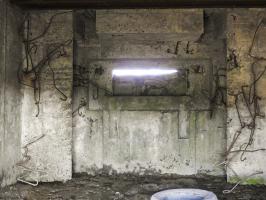 Ligne Maginot - AB337 - EART - (Blockhaus pour canon) - L'embrasure inachevée du blockhaus.