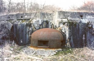 Ligne Maginot - ANZELING - A25 - (Ouvrage d'artillerie) - Bloc 2
Cloche GFM