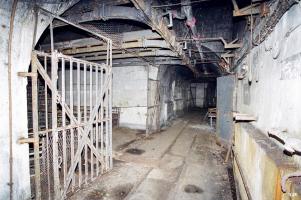 Ligne Maginot - ANZELING - A25 - (Ouvrage d'artillerie) - Bloc 5
Magasin M2 en bas du bloc