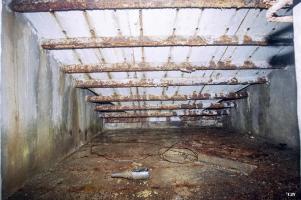 Ligne Maginot - ANZELING - A25 - (Ouvrage d'artillerie) - Bloc 7
Le plancher du réceptacle à douilles en bas du bloc