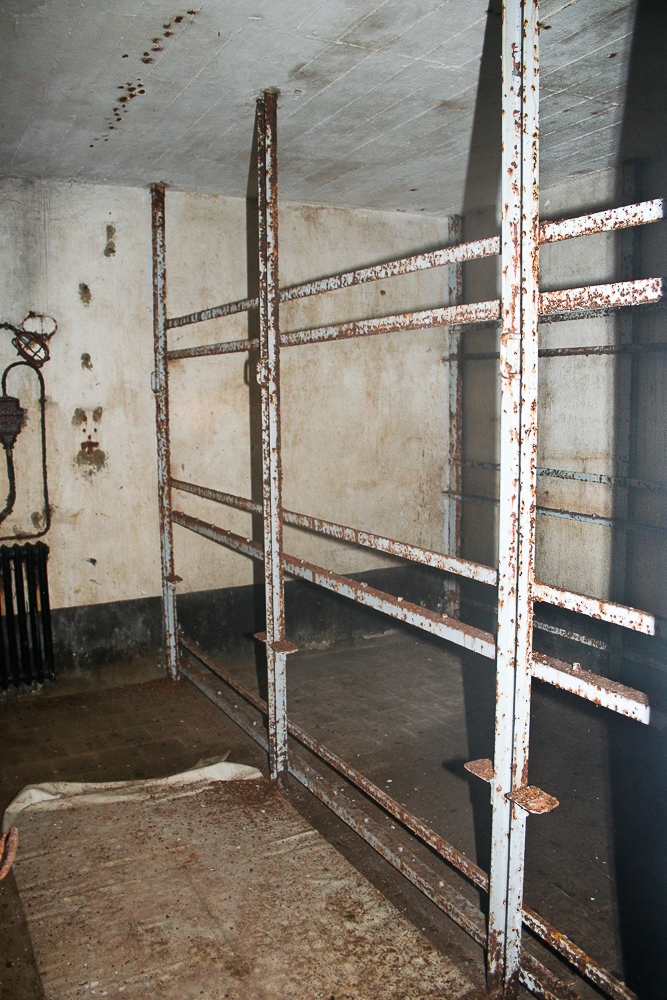 Ligne Maginot - GALGENBERG - A15 - (Ouvrage d'artillerie) - Bloc 1
Chambrée pour troupe à l'étage inférieur
