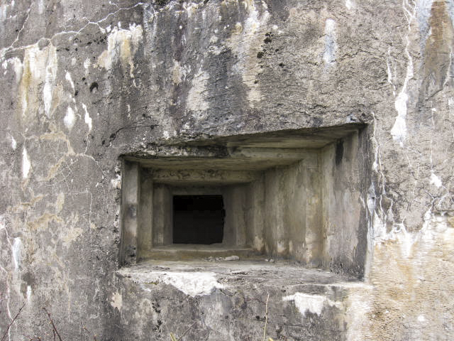 Ligne Maginot - TIEFGRABEN - (Blockhaus pour arme infanterie) - Créneau de tir