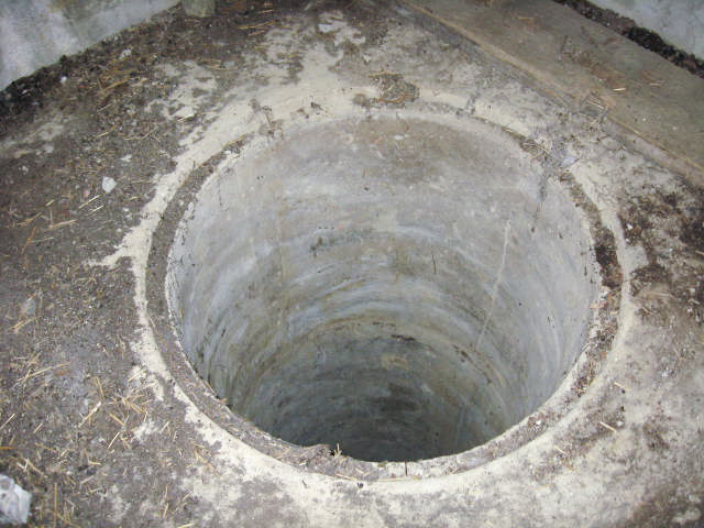 Ligne Maginot - TIEFGRABEN - (Blockhaus pour arme infanterie) - L'entrée en puits