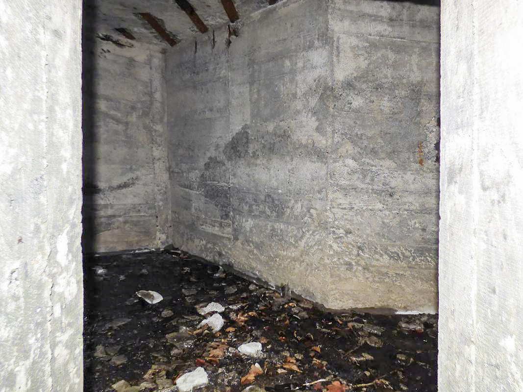 Ligne Maginot - LE GLACIS BAS - (Blockhaus pour canon) - 