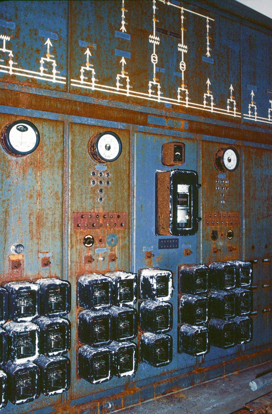 Ligne Maginot - XIVRY CIRCOURT - (Infrastructures électriques) - Tableau principal
Fabrication TRINDEL - MANSUY Michel