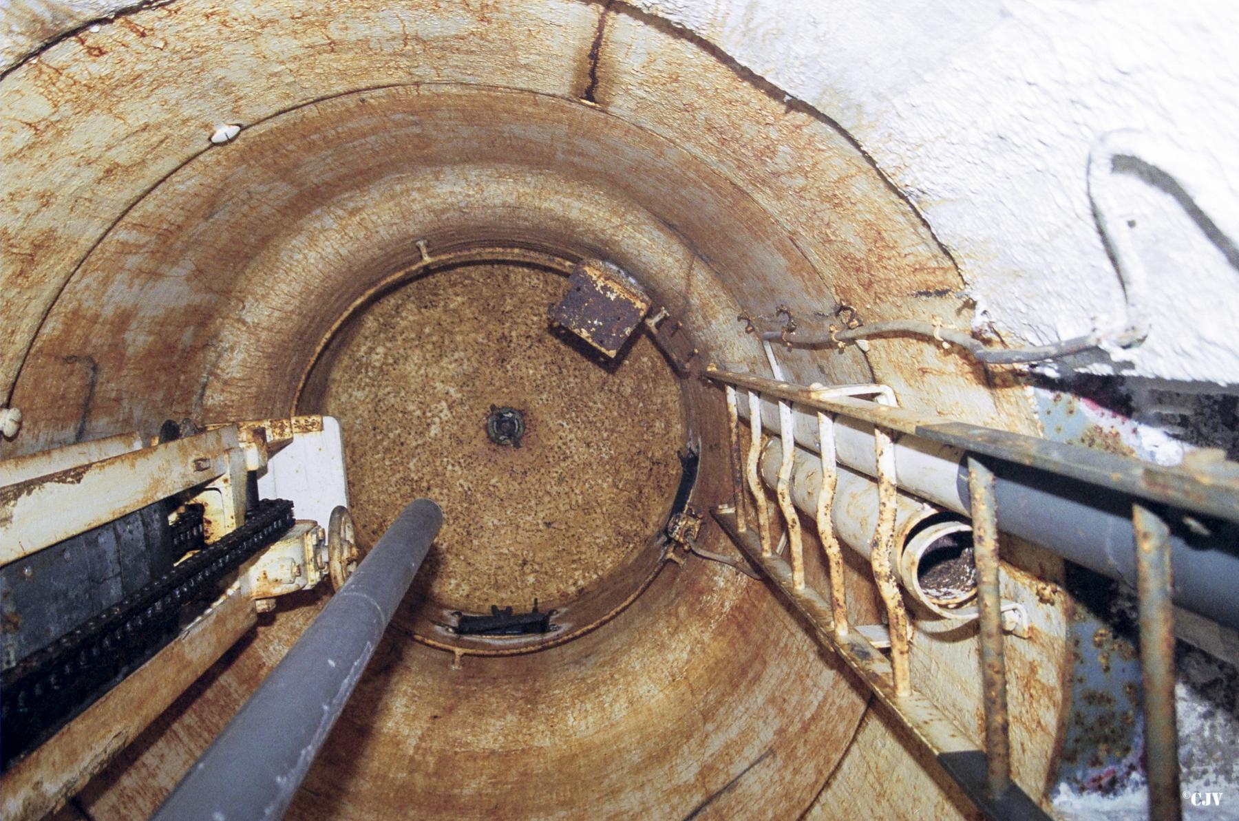 Ligne Maginot - ANZELING - A25 - (Ouvrage d'artillerie) - Bloc 1
Cloche GFM
