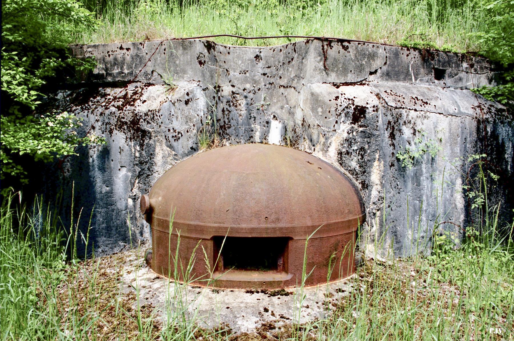 Ligne Maginot - ANZELING - A25 - (Ouvrage d'artillerie) - Bloc 2
Cloche GFM