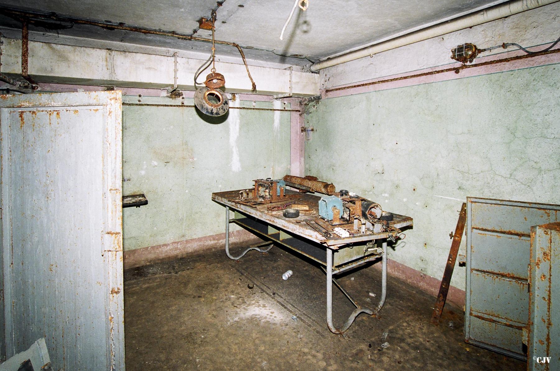 Ligne Maginot - ANZELING - A25 - (Ouvrage d'artillerie) - Bloc 5
Le PC du bloc