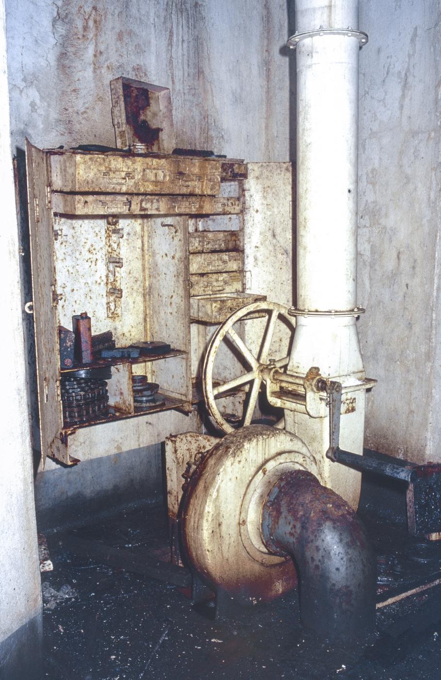 Ligne Maginot - ANZELING - A25 - (Ouvrage d'artillerie) - Bloc 7
Ventilateur