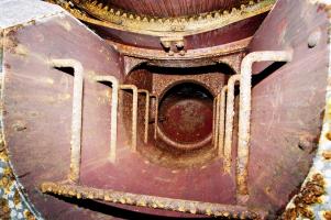 Ligne Maginot - ANZELING - A25 - (Ouvrage d'artillerie) - Bloc 9
Tourelle pour arme mixte et mortier de 50
L'ouverture vers l'avant cuirasse