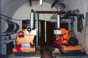 Ligne Maginot - ANZELING - A25 - (Ouvrage d'artillerie) - Le nouvel groupe électrogène