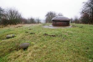 Ligne Maginot - DENTING - A28 - (Ouvrage d'infanterie) - Bloc 3
Tourelle de mitrailleuses et prises d'air du bloc