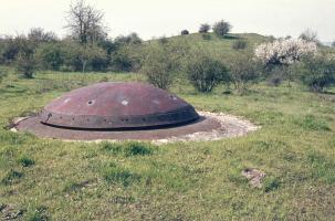 Ligne Maginot - DENTING - A28 - (Ouvrage d'infanterie) - Bloc 3
Tourelle de mitrailleuses