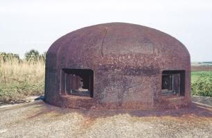 Ligne Maginot - MENSKIRCH - C57 - (Casemate d'infanterie - double) - Une des cloches