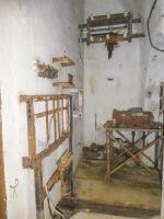 Ligne Maginot - GORDOLON (GN) - (Ouvrage d'artillerie) - L'arrivée électrique installée dans le garage de wagonnets à l'origine.