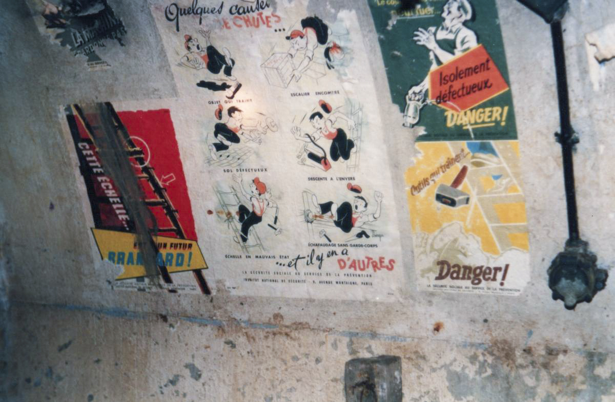 Ligne Maginot - ANZELING - A25 - (Ouvrage d'artillerie) - Affiches sécurité atelier