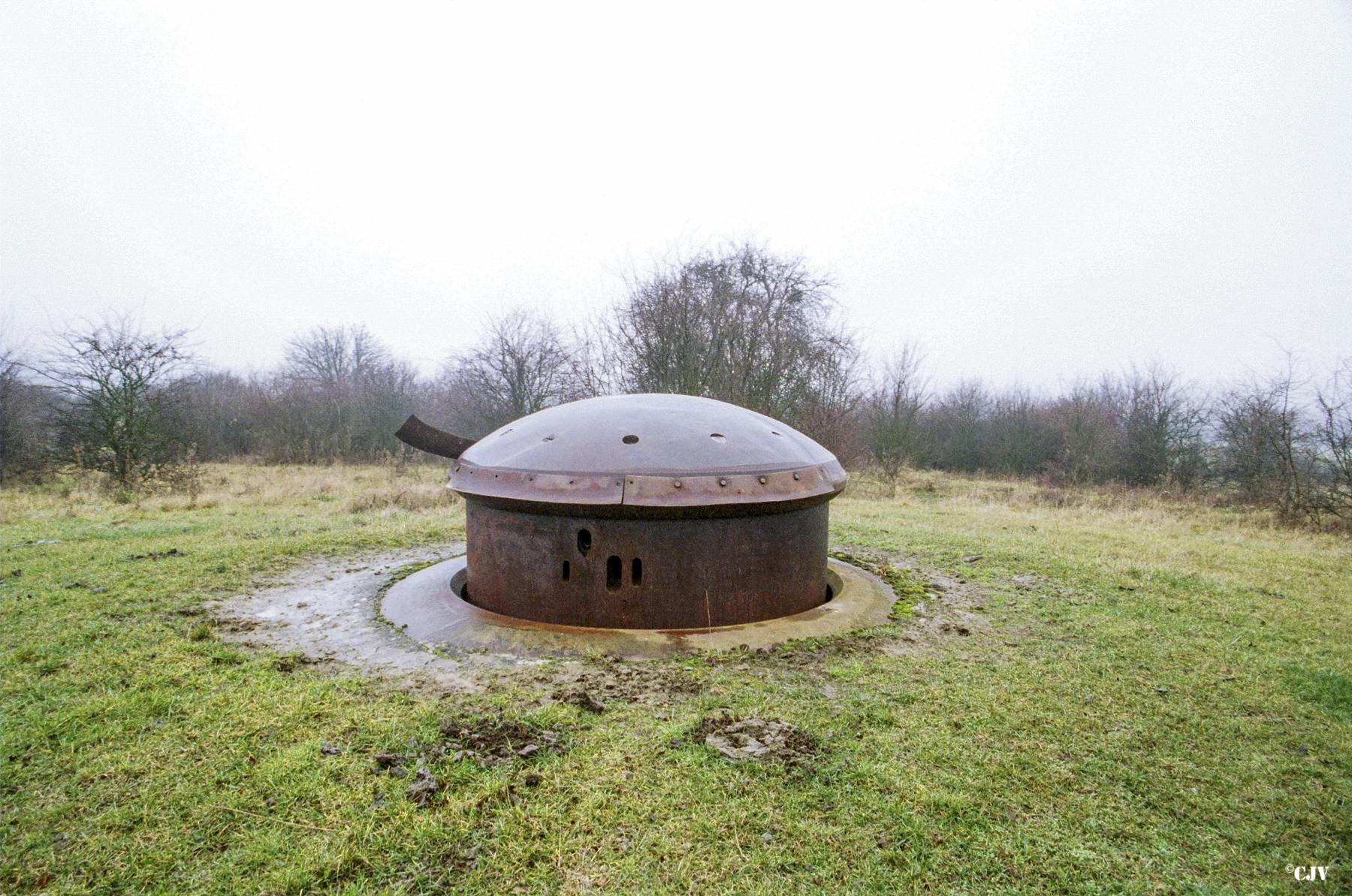 Ligne Maginot - DENTING - A28 - (Ouvrage d'infanterie) - Bloc 3
Tourelle de mitrailleuses