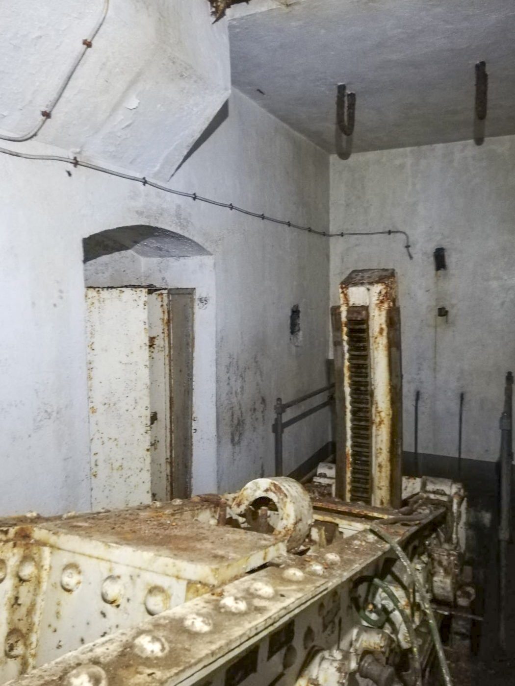 Ligne Maginot - DENTING - A28 - (Ouvrage d'infanterie) - Bloc 3 
Balancier