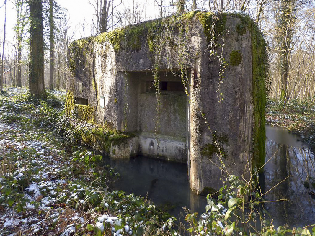Ligne Maginot - A26-A - FONTAINE OUEST - (Blockhaus pour canon) - 