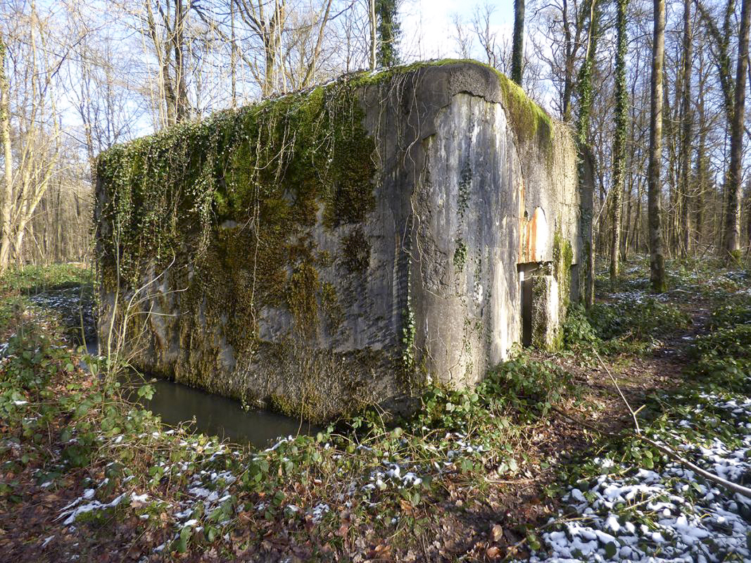 Ligne Maginot - A26-A - FONTAINE OUEST - (Blockhaus pour canon) - 