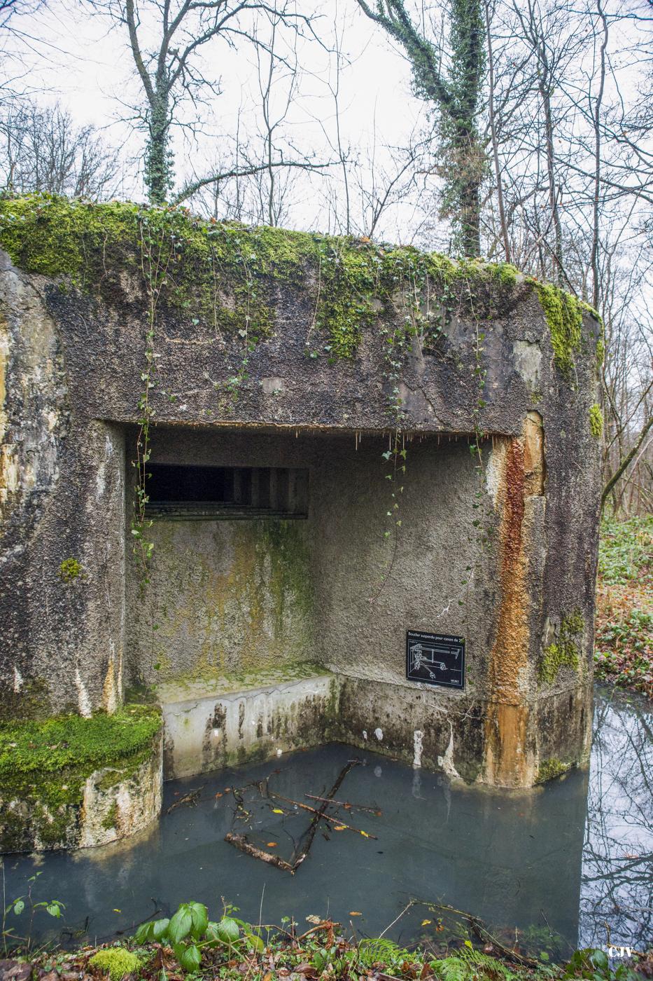 Ligne Maginot - A26-A - FONTAINE OUEST - (Blockhaus pour canon) - 