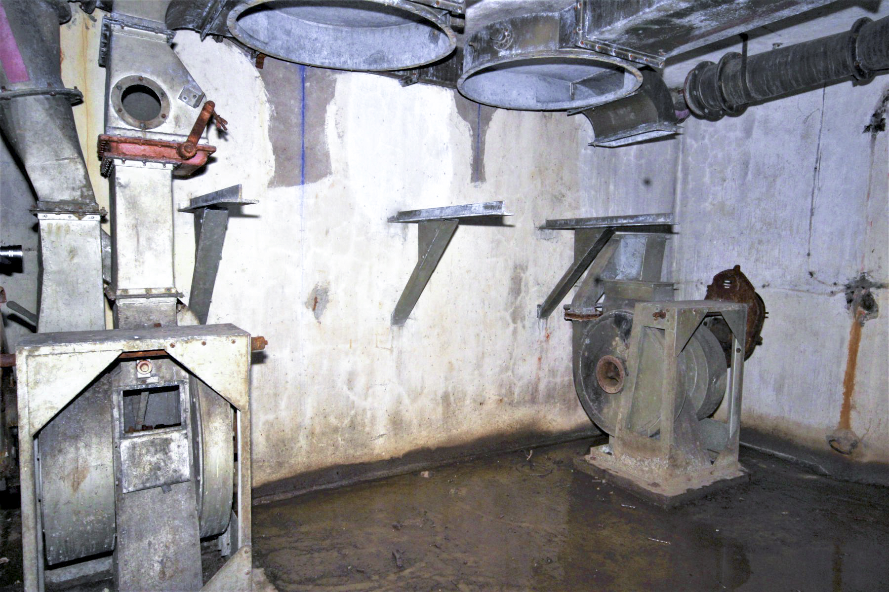 Ligne Maginot - GRAND BOIS - (Casemate d'infanterie) -  - Philippe & Michel Zimmer